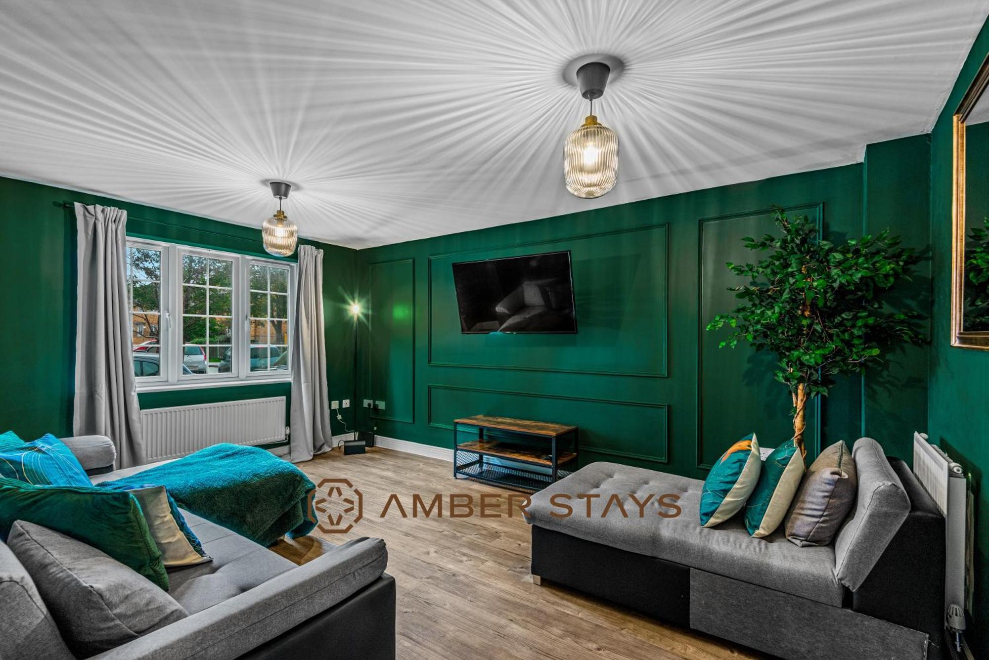 Spacious 5 Bed House In Reading By Amber Stays, Perfect For Business & Contractors, Sleeps 12! Buitenkant foto